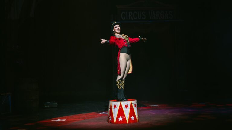 izzy patrowicz harvard graduate trapeze artist circus scaled