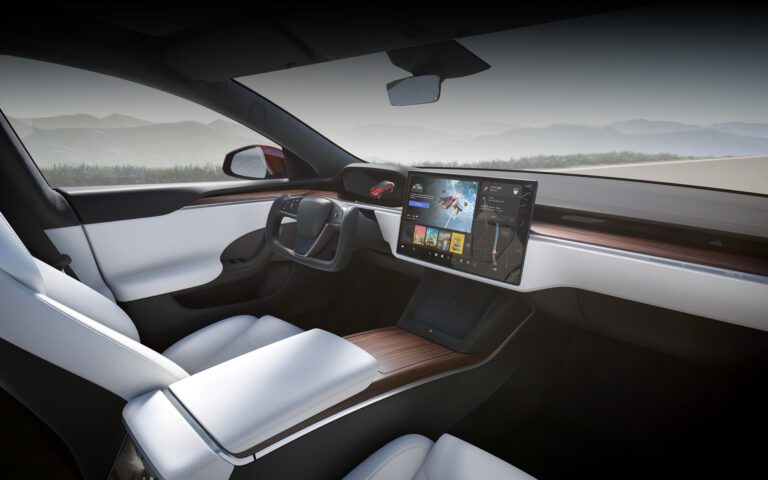 tesla model s infotainment